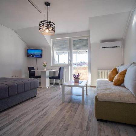 Apartmán Apartman Sara Novi Sad Exteriér fotografie